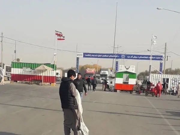 طالبان: صدها مهاجر به طور «اجباری و اختیاری» از ایران به افغانستان بازگشتند