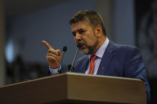 رحمتالله نبیل:د نجونو د ښوونځيو تړل یو تاریخي پیغور دی چې له حافظې به ونهوځي