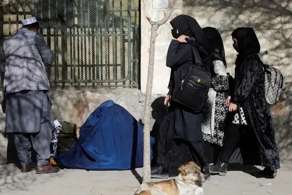 Darul Uloom Karachi Backs Girls’ Education In Afghanistan