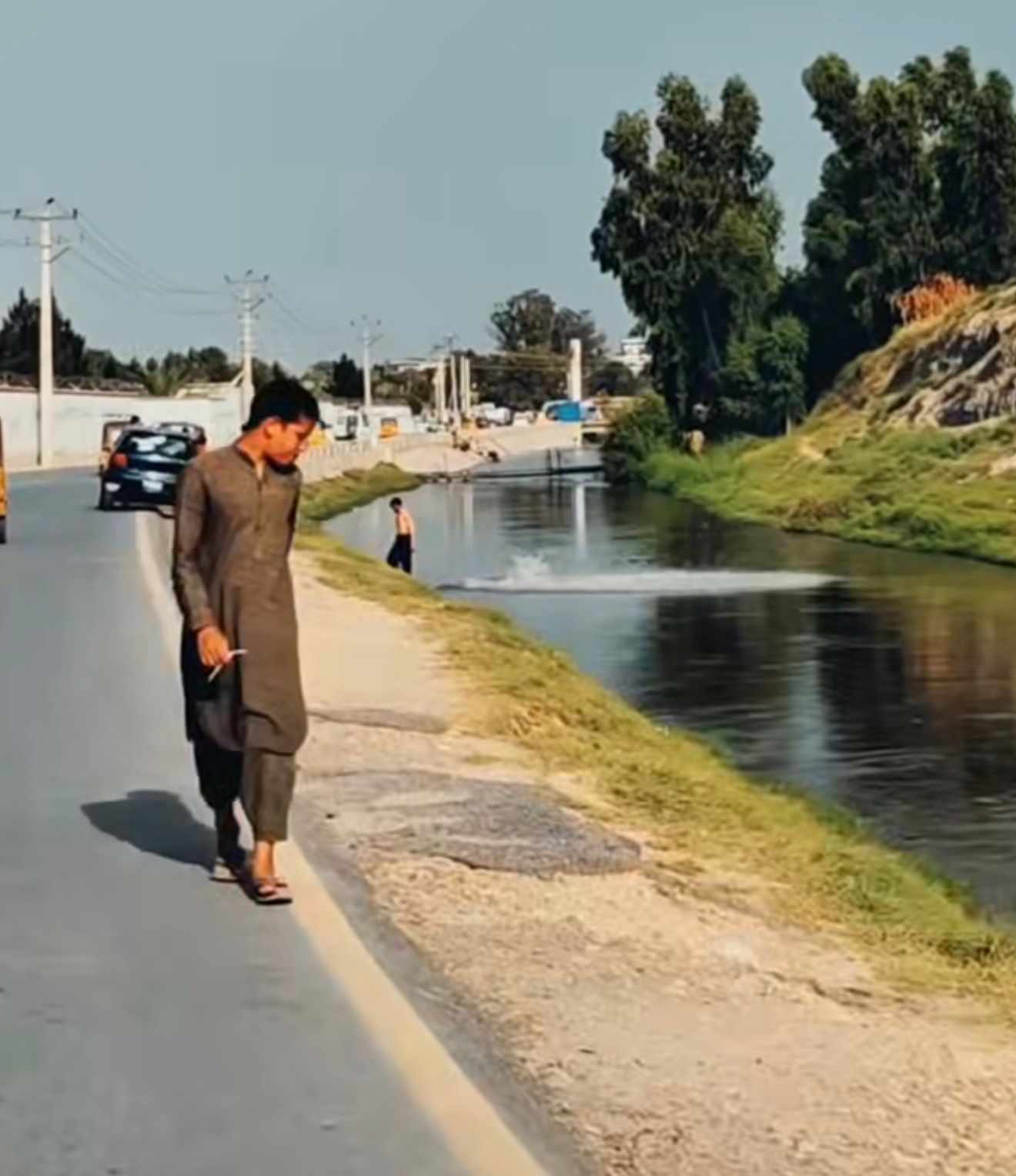 په اوبو کې د ډوبېدو د مخنیوي نړیواله ورځ کې هم ننګرهار کې یو ماشوم په نهر کې ډوب شوی
