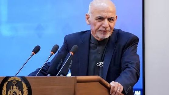 اشرف غني: له ګاونډيو هېوادونو څخه د افغان کډوالو جبري اېستل زړه دردونکې ده