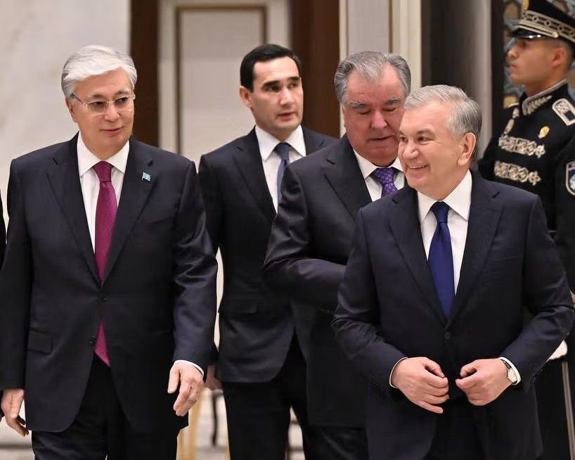 قادة دول آسيا الوسطى يجتمعون في طشقند لبحث توسيع التعاون الإقليمي وقضايا أفغانستان