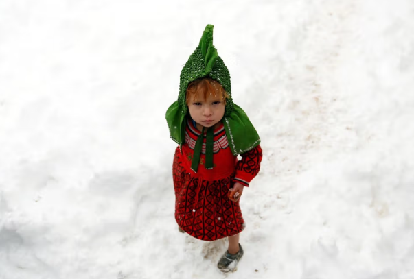 في فصل الشتاء.. شخصان من كل خمسة في أفغانستان بحاجة إلى مساعدات إنسانية