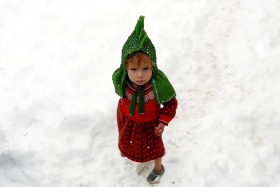 في فصل الشتاء.. شخصان من كل خمسة في أفغانستان بحاجة إلى مساعدات إنسانية