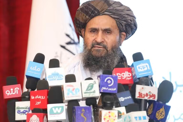 نائب رئيس وزراء طالبان: علی الأمم المتحدة إبراز "الإنجازات الاقتصادية والأمنية" لطالبان