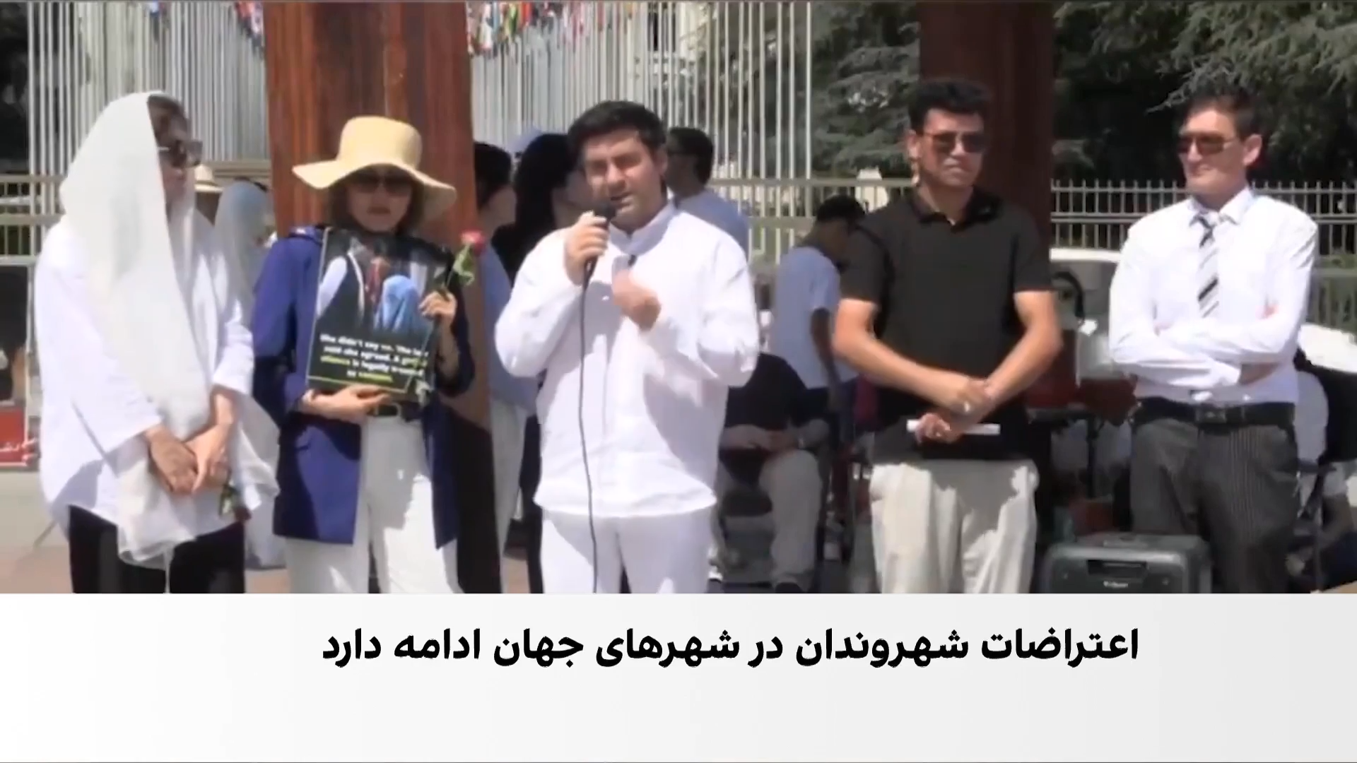 بکتاش سیاووش: زنان حق انتخاب و زندگی دارند