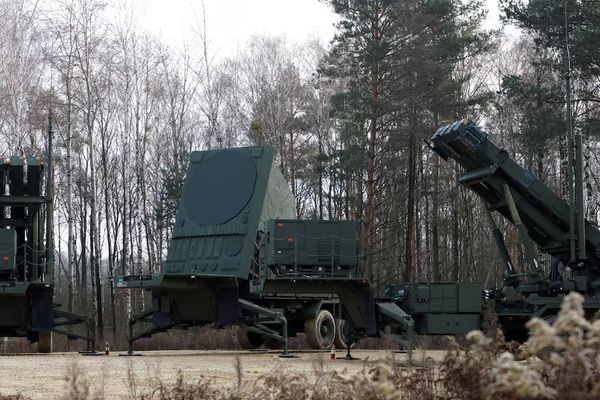 کشورهای خلیج فارس از 'وابستگی خود به تسلیحات امریکایی میکاهند'