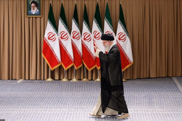 نیویارک تایمز: خامنهای برای پس از کشته شدن، تدابیر گرفته است