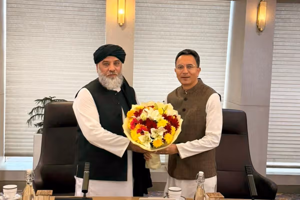 وزیر تجارت طالبان از هند خواستار ایجاد بندر و تسهیل مبادلات بازرگانی شد