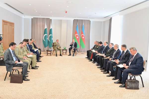 شهباز شریف و عاصم منیر با رئیسجمهور آذربایجان دیدار کردند