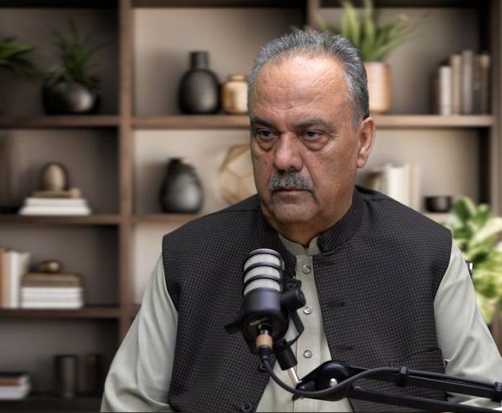 اصف درانی: ملا برادر سوداګري ناقانونه بولي خو د ټي ټي پي تاوتریخوالی غیرقانوني نه اعلانوي