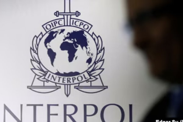 طالبان تلغي هيكلية شرطة "الإنتربول" في وزارتي الداخلية والخارجية