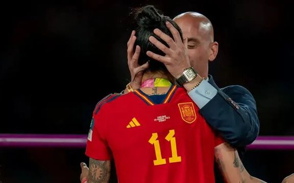 بازیکنان تیم ملی زنان اسپانیا: تا زمانی که رئیس فدراسیون فوتبال کنار نرود، بازی نمیکنیم