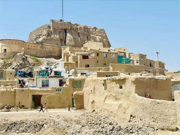 نړۍوال بانک: د افغانستان اقتصاد د محدوده ودې سربېره لاهم له جدي ننګونو سره مخ دی