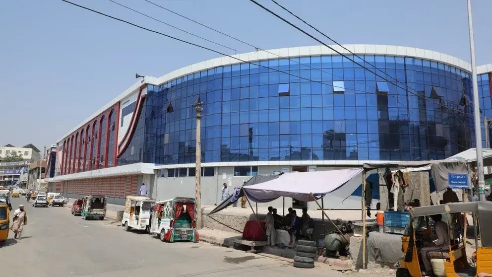 د طالبانو د حج او اوقافو وزارت په ننګرهار کې یو سوداګریز مارکیټ جوړ کړی دی