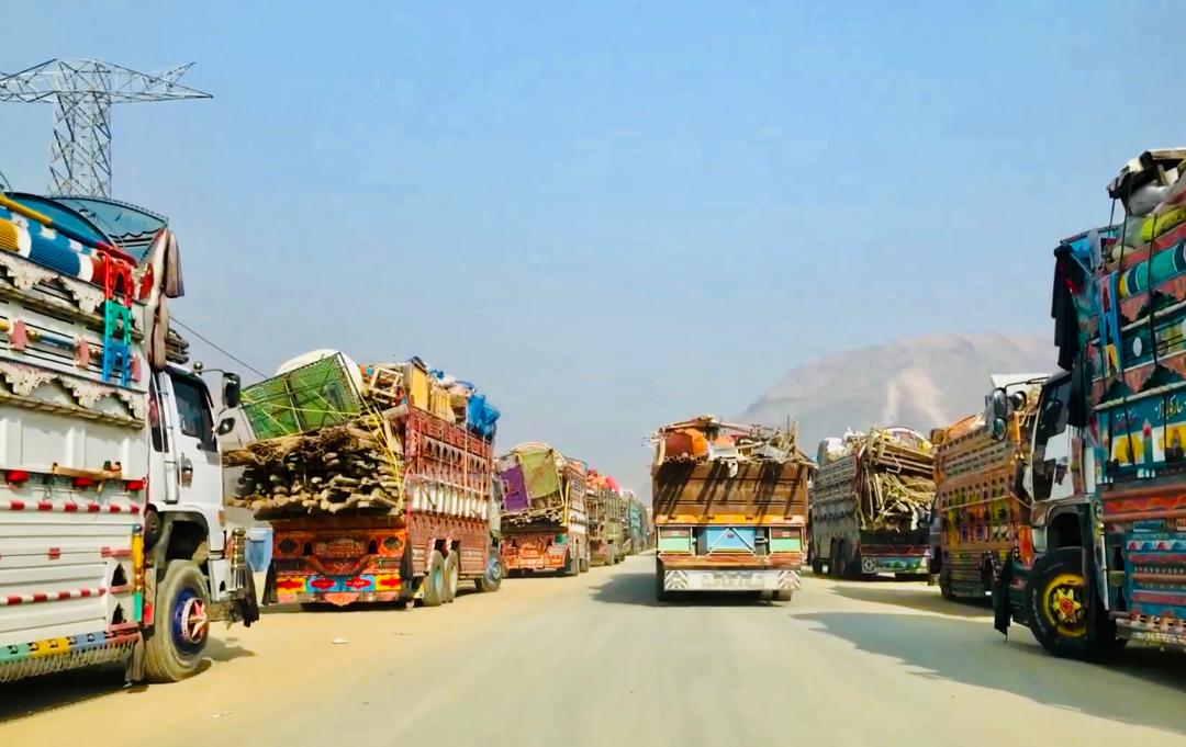 له کړاوه ډکه ستنېدنه؛ ستانه شوي کډوال د خپلې کورنۍ د ورکو غړو د وضعیت په اړه اندېښنه لري