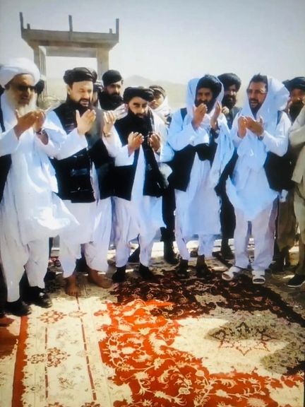 طالبانو د هرات ولایت پاشدان بند پرانیست