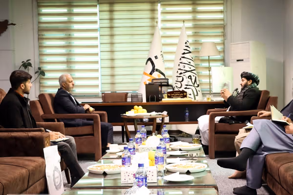 طالبانو او ایران د «بیا نوي کیدونکي انرژۍ» سرچینو د پراختیا په اړه خبرې کړي