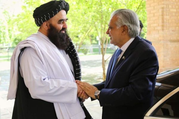 «سیانان – نیوز ۱۸»: پاکستان د طالبانو سره په همغږۍ خوست او ننګرهار کې بریدونه کړي دي