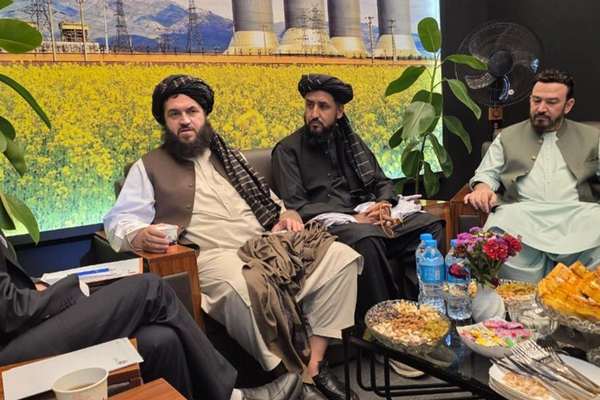 د طالبانو د سوداګرۍ وزارت بهرنیو سوداګرو ته بلنه ورکړې چې په افغانستان کې پانګونه وکړي