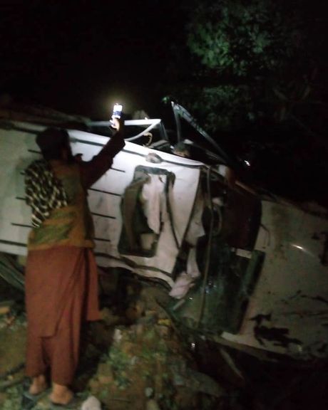 په یوه ټرافیکي پېښه کې د مرکزي بغلان د طالبانو امنیه قوماندان او څلور نور طالبان مړه شوي