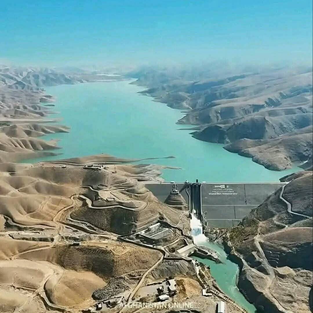 د ایران ولسمشر خپلو وزیرانو ته له طالبانو سره د حقابې په اړه د جدي خبرو لارښوونه کړې