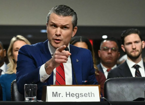 د امریکا دفاع وزیر: له افغانستان څخه د وتلو په برخه کې شوې تېروتنې به په جدي ډول وڅېړو 