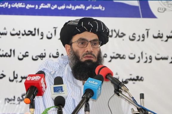 د طالبانو امربالمعروف وزیر وايي، نړۍوال دې د نوي قانون په اړه له نیوکو ډډه وکړي