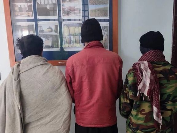 طالبان وایي په هرات او فراه کې یې نشه یي توکي او په تور یې ۵ تنه نیولي