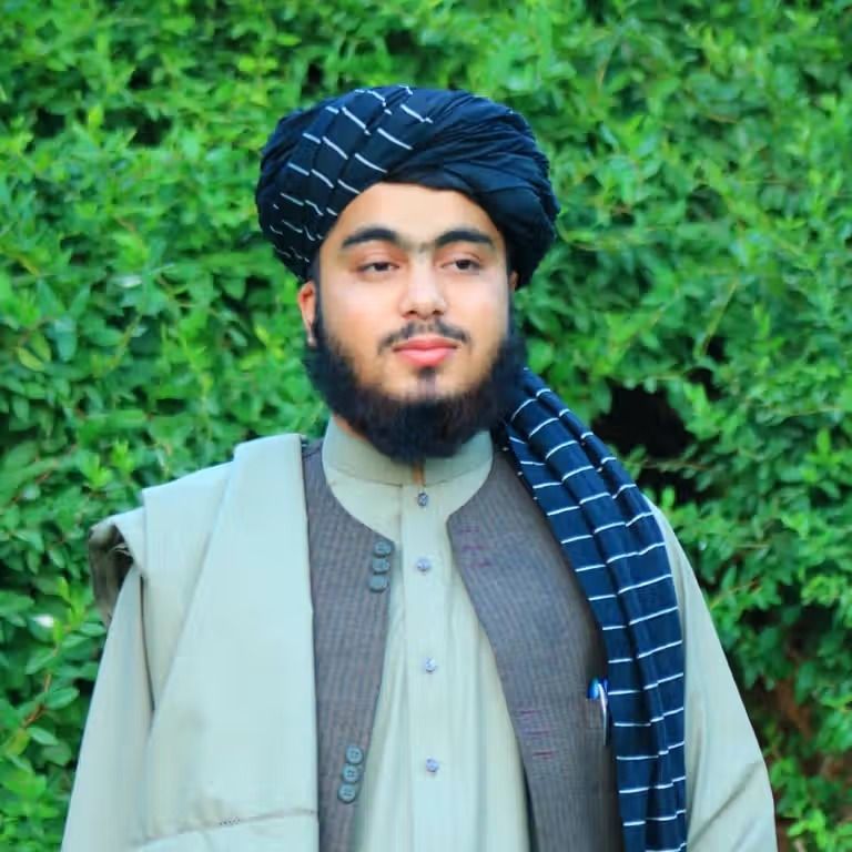 مقام امر به معروف که به اتهام روابط جنسی بازداشت شده بود آزاد شد