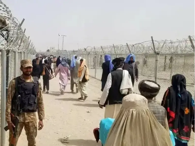 Over 200,000 Immigrants Returned To Afghanistan Via Torkham Since Mid-September