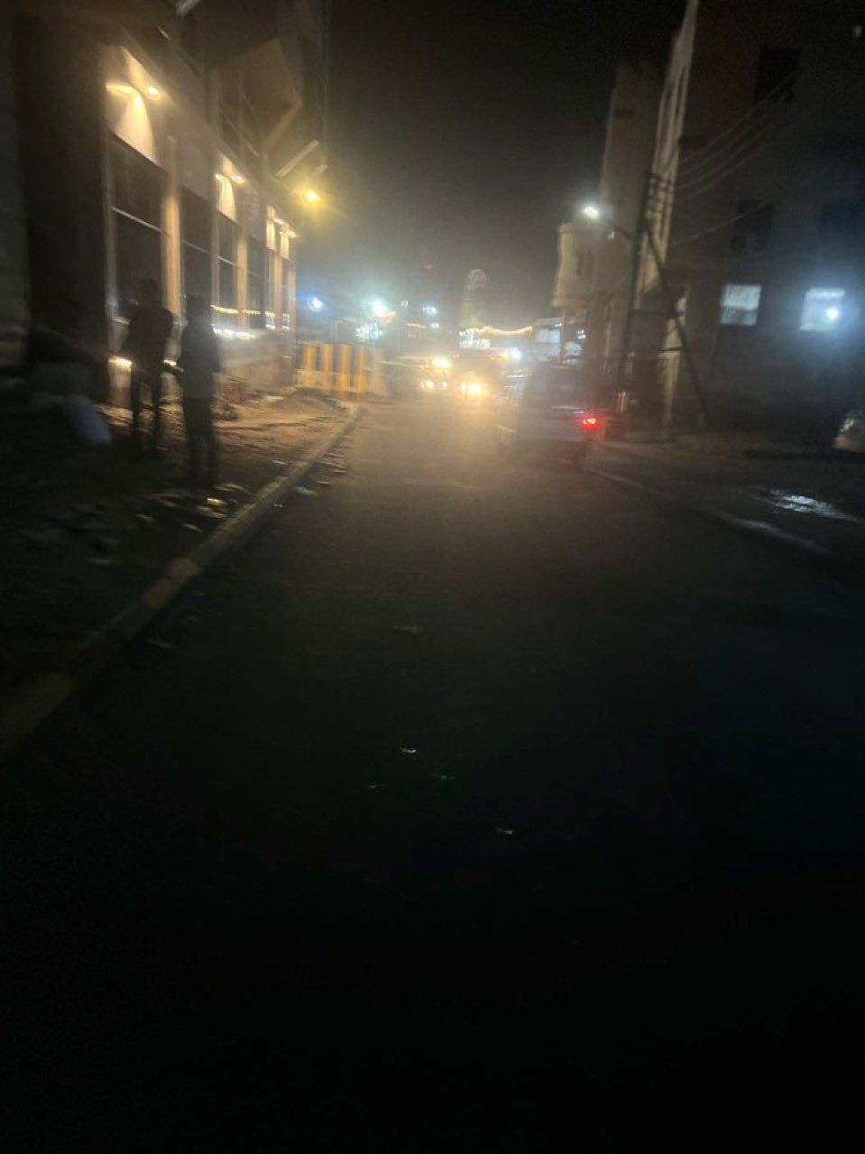 د یمن المعاشیق ماڼۍ ته نږدې د ډزو غږونه اورېدل شوي