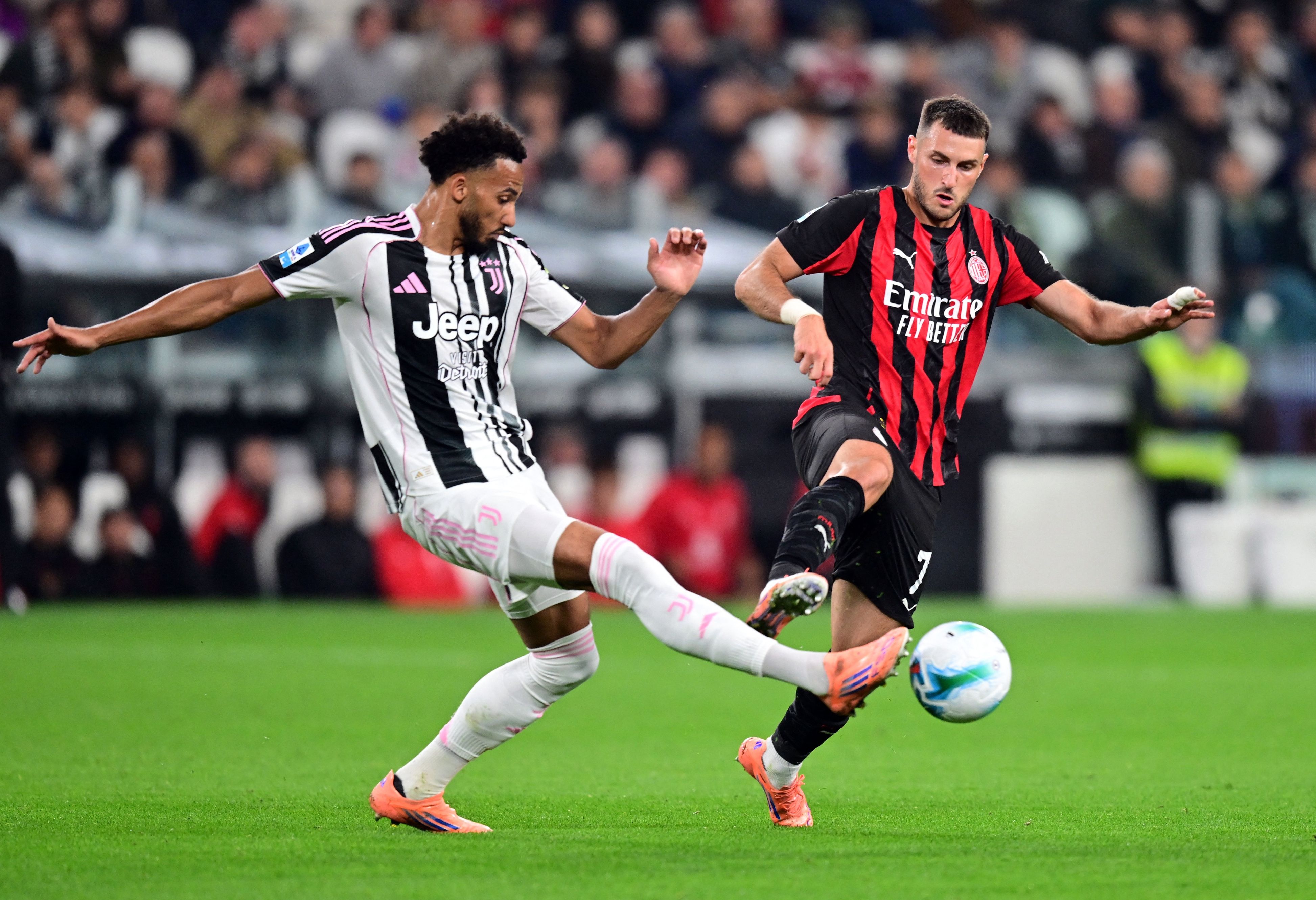 جدال مهم سری‌ آ برنده نداشت؛ یوونتوس و میلان با تساوی بدون گل امتیازها را تقسیم کردند