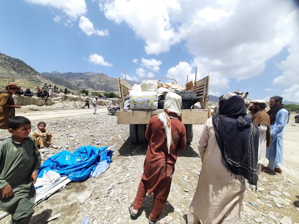 مهاجران پاکستانی که در زلزله پکتیکا آسیب دیده‌اند، می‌گویند از کمک محروم مانده‌اند