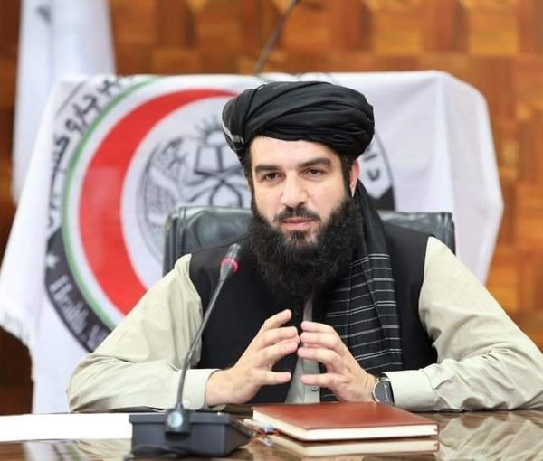 وزیر صحت عامه طالبان: بخش صحی وضعیت استثنایی دارد و کارمندان زن به کارشان ادامه می‌دهند