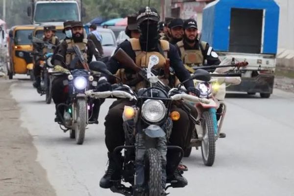 طالبان وایي د هېواد د زونونو په کچه نوي زر کسیز پوځي قطعات جوړوي