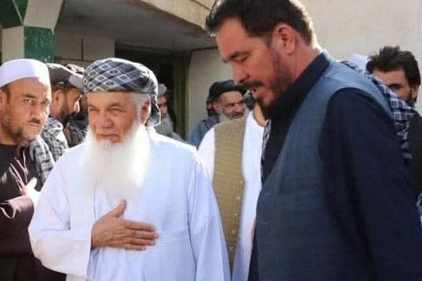 اسماعیلخان از ایران خواست عاملان ترور فرمانده جهادی را شناسایی کند