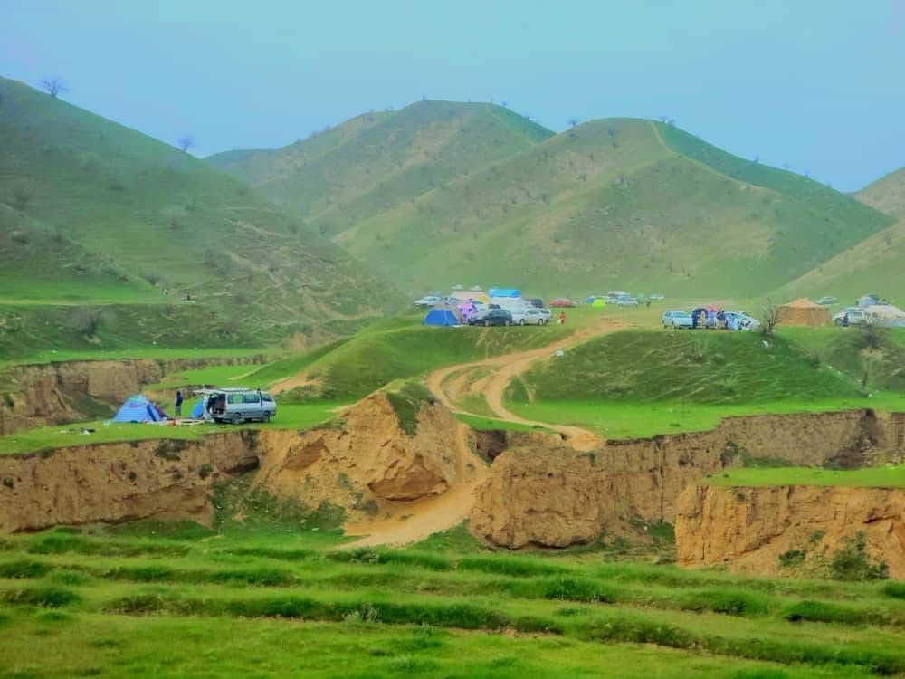 طالبان وايي بادغیس ته د اختر په ورځو کې ۵۰ زره کورني سیلانیان تللي