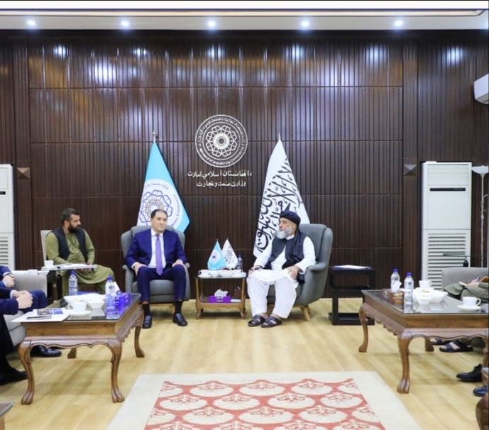 طالبان می‌گوید با قزاقستان بر سر اجرای پروژه‌ راه‌آهن به توافق رسیده است