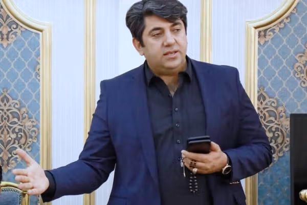 کمالناصر اصولي طالبانو ته: د نجونو پر مخ د ښوونځیو دروازې خلاصې کړئ