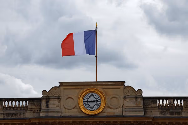 در واکنش به اظهارات ترامپ، فرانسه یاد سربازان کشته شدهاش در افغانستان را گرامی داشت