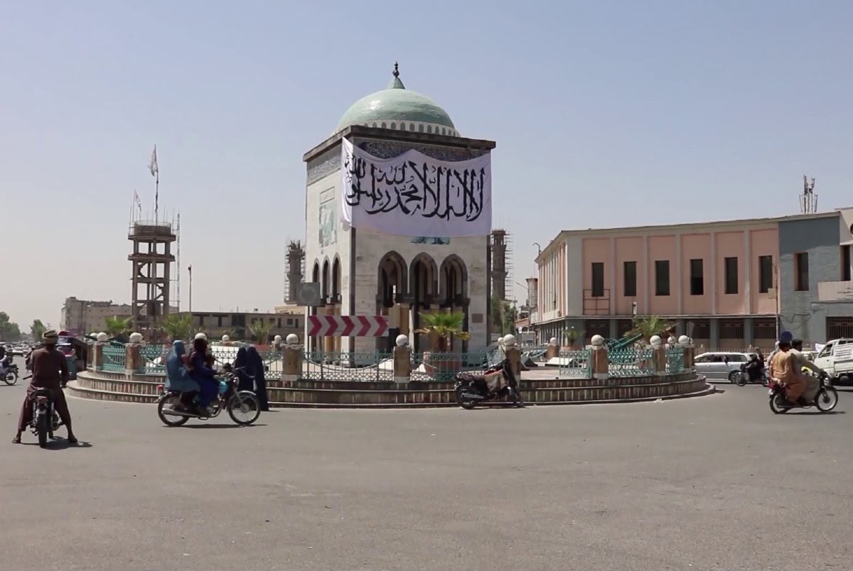 جبهه متحد از یک حمله دیگر به مواضع طالبان در قندهار خبر داد