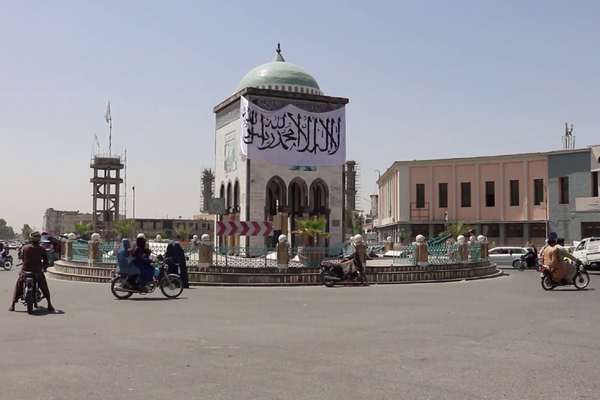 جبهه متحد از یک حمله دیگر به مواضع طالبان در قندهار خبر داد