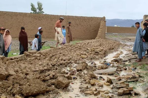 په بلوچستان کې د سختو ورښتونو او سېلابونو له امله ۹ کسان مړه او ګڼې کورنۍ بېځایه شوې دي