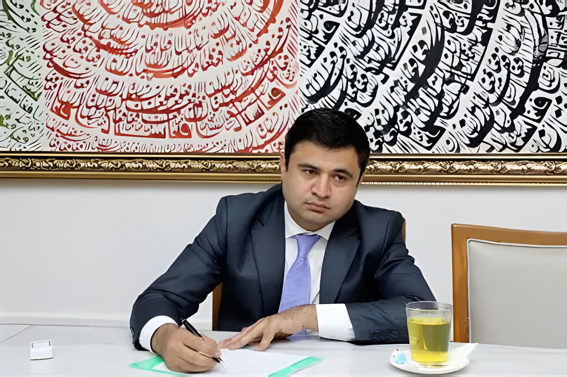 فضل محمود فضلي: د افغانستان د بې‌ثباتۍ اصلي لامل طبقاتي نابرابري ده