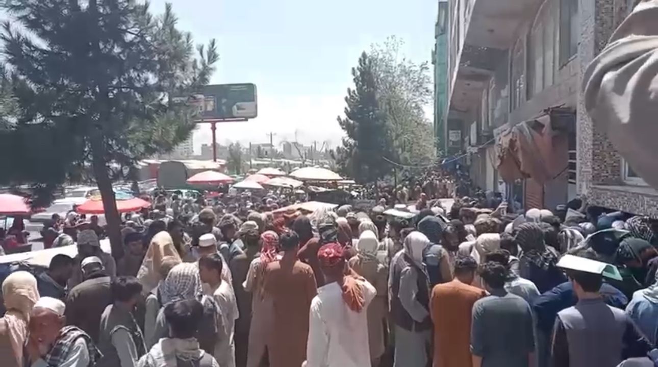 قطر ته د کارګرو د نوم لیکنې یو مرکز