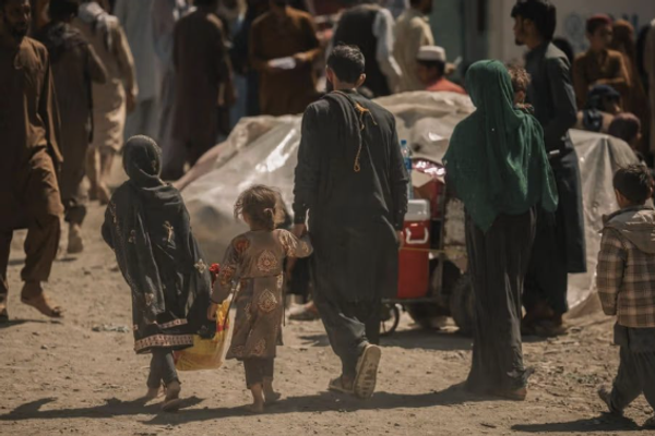 ما يقرب من نصف مليون أفغاني عادوا من دول الجوار خلال الشهرين الماضيين