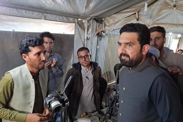 د خيبر پښتونخوا اعلی وزير: افغان کډوالو ته به د بېرته ستنېدو اسانتياوې زياتې شي