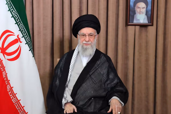 اکسیوس میگوید پنتاگون طرحی برای کشتن خامنهای و پسرش به ترامپ ارائه کرده است