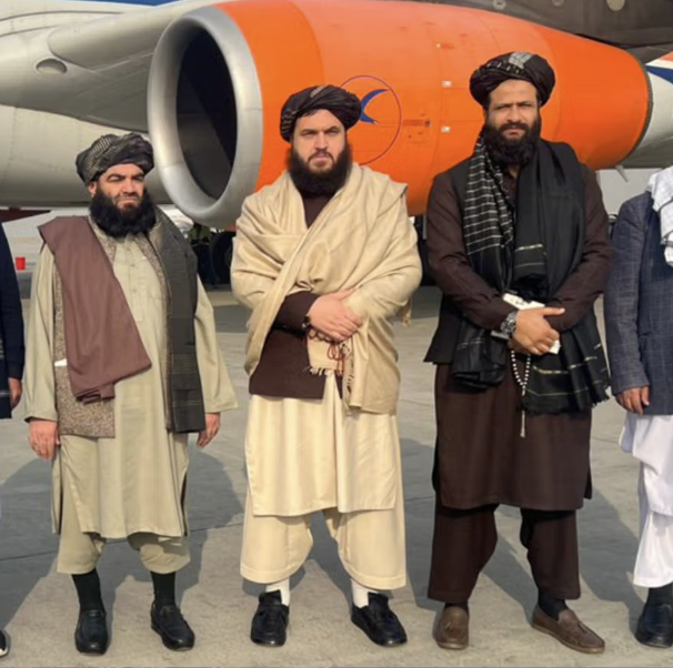 طالبان تطالب بتوسيع التجارة بدون رسوم جمركية مع بنغلادیش